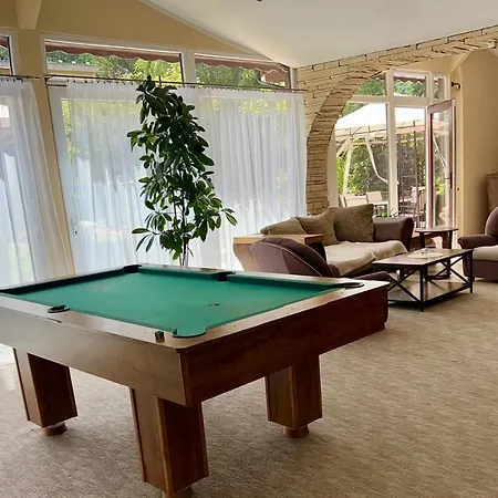 Sankt Johann 招待所 2*